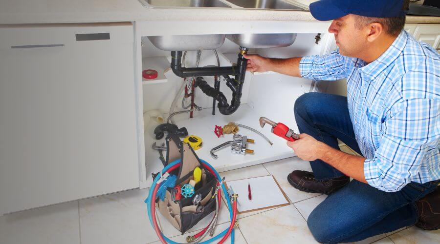 Expert burst pipe repair services in Saint Paris, OH